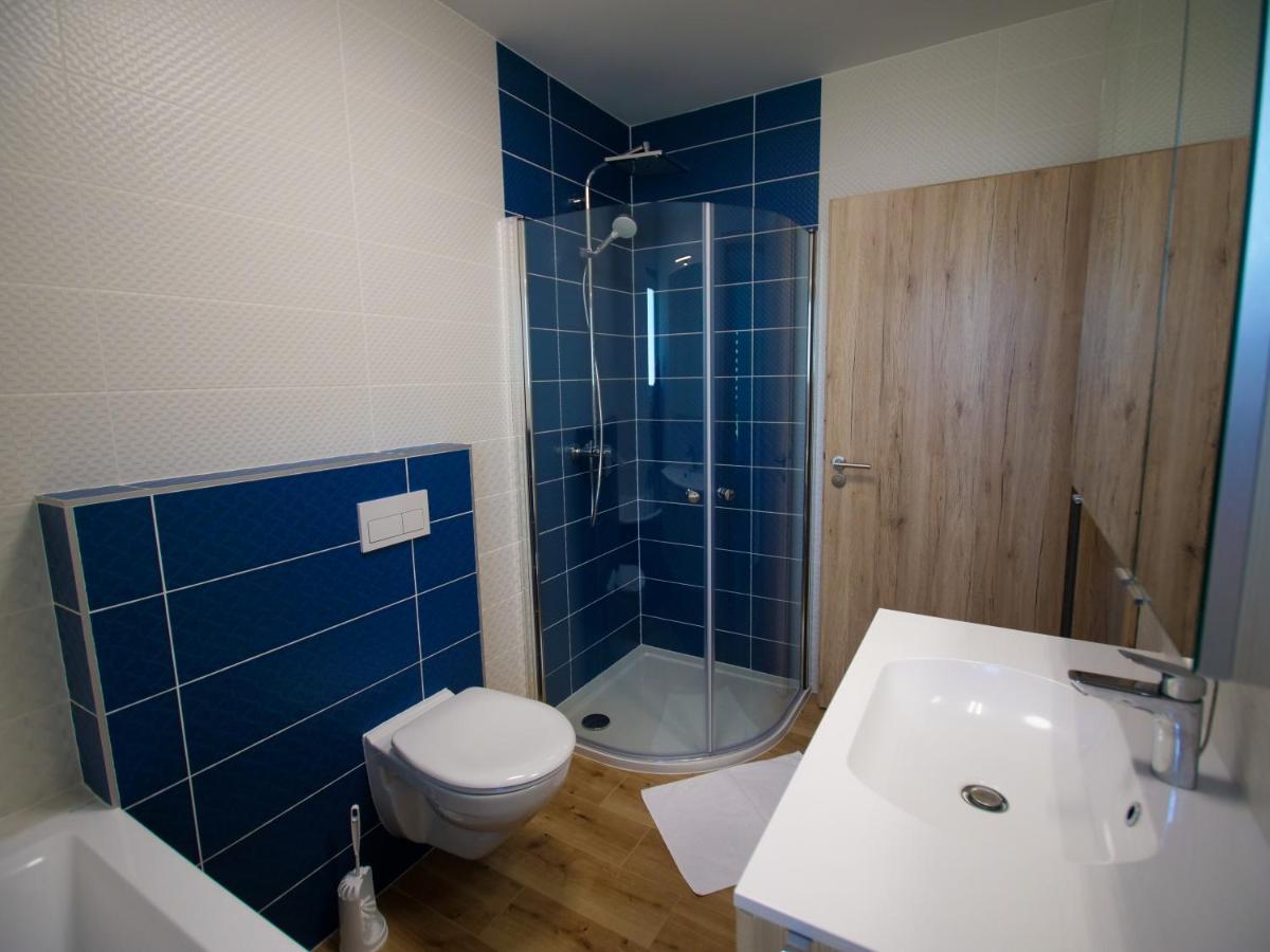 バラトンフェニヴェシュZea Apartmanhazアパートメント エクステリア 写真
